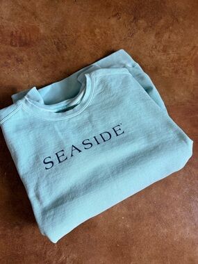Seaside Light Aqua Crewneck Sweatshirt - Women's Casual Pullover
